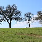 Ubytování v soukromí Hinkelshof - 3 Gaestezimmer - Naturnah, Oekologisch, Urig, Selbstversorgerkueche