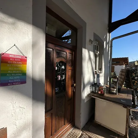 Hinkelshof - 3 Gaestezimmer - Naturnah, Oekologisch, Urig, Selbstversorgerkueche Körperich