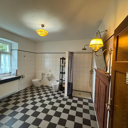 Séjour chez l'habitant Hinkelshof - 3 Gaestezimmer - Naturnah, Oekologisch, Urig, Selbstversorgerkueche Korperich