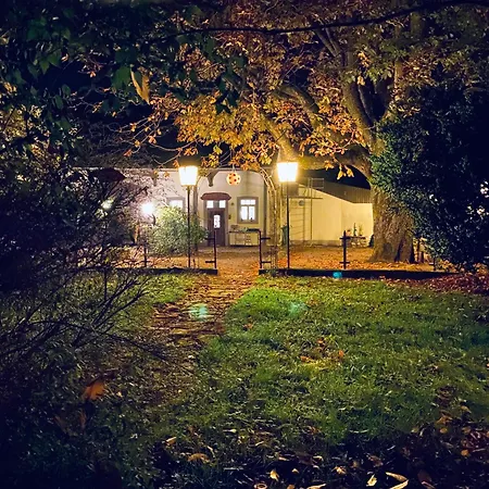 Hinkelshof - 3 Gaestezimmer - Naturnah, Oekologisch, Urig, Selbstversorgerkueche Korperich