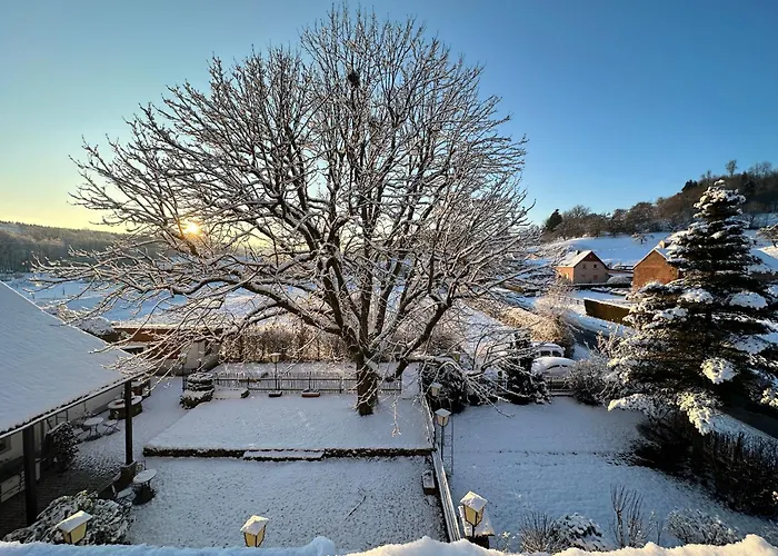 Hinkelshof - 3 Gaestezimmer - Naturnah, Oekologisch, Urig, Selbstversorgerkueche * Korperich