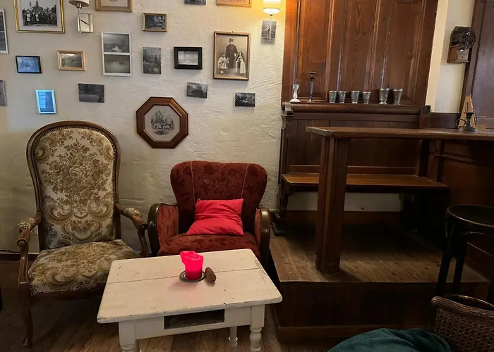 Hinkelshof - 3 Gaestezimmer - Naturnah, Oekologisch, Urig, Selbstversorgerkueche Quarto em Acomodações Particulares *