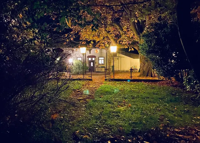 Hinkelshof - 3 Gaestezimmer - Naturnah, Oekologisch, Urig, Selbstversorgerkueche Korperich