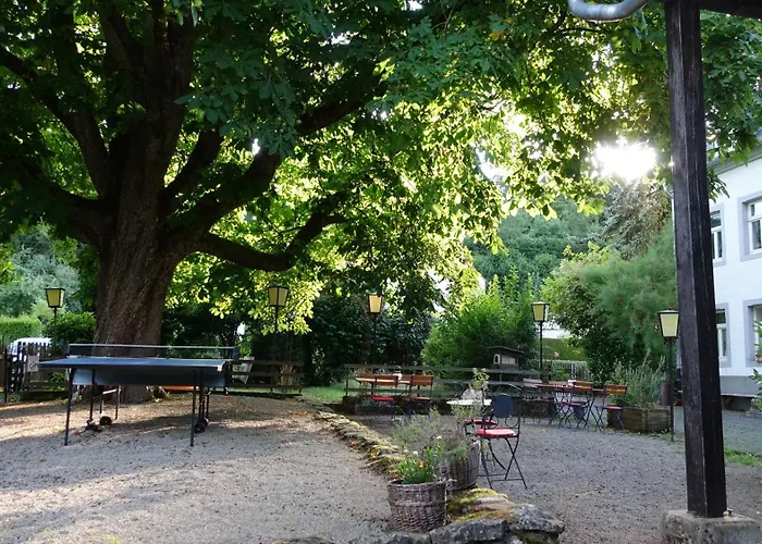 Hinkelshof - 3 Gaestezimmer - Naturnah, Oekologisch, Urig, Selbstversorgerkueche