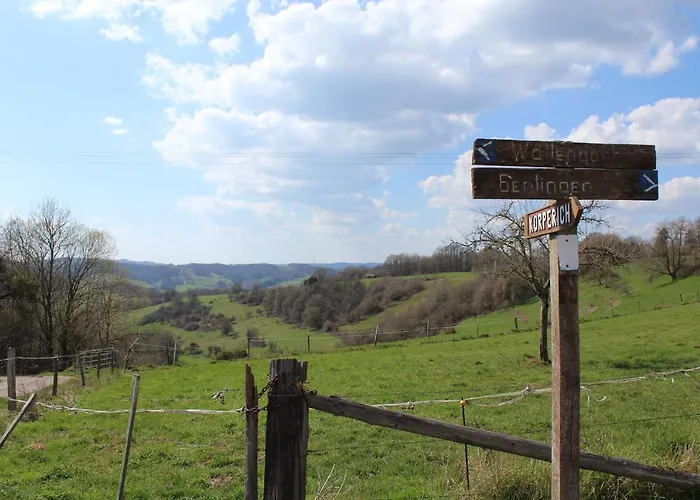 Hinkelshof - 3 Gaestezimmer - Naturnah, Oekologisch, Urig, Selbstversorgerkueche Quarto em Acomodações Particulares *